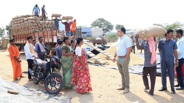 కొనుగోలు, రవాణా వేగవంతం చేయాలి