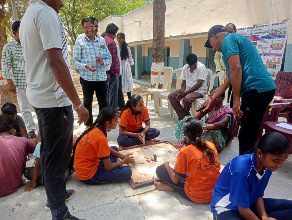8 గంటలకు వేసవి క్రీడల శిక్షణ శిబిరం ఘనంగా ప్రారంభమైంది.