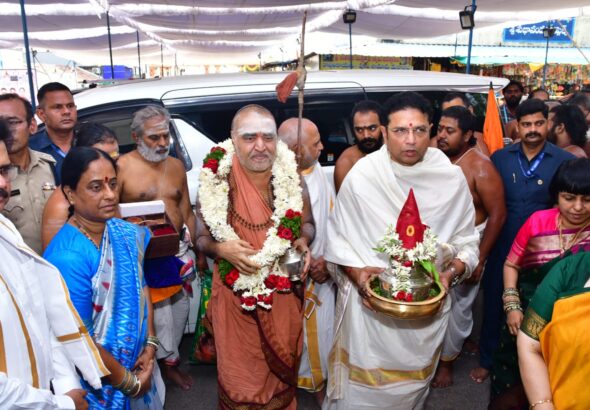 కాళేశ్వర తీరాన పుష్కర వైభవం