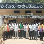రైతులను ఇబ్బంది పెడితే ఊరుకోం