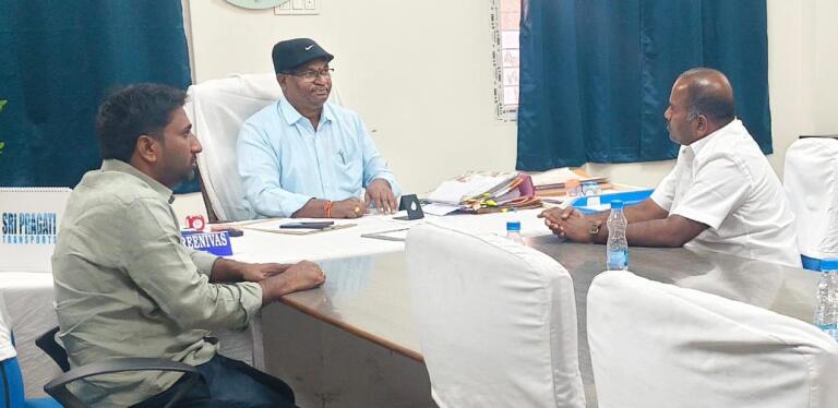 జి.ఎం కార్యాలయంలో పూర్తిస్థాయిలో అన్ని డిపార్ట్మెంట్లు ఏర్పాటు చేయాలి