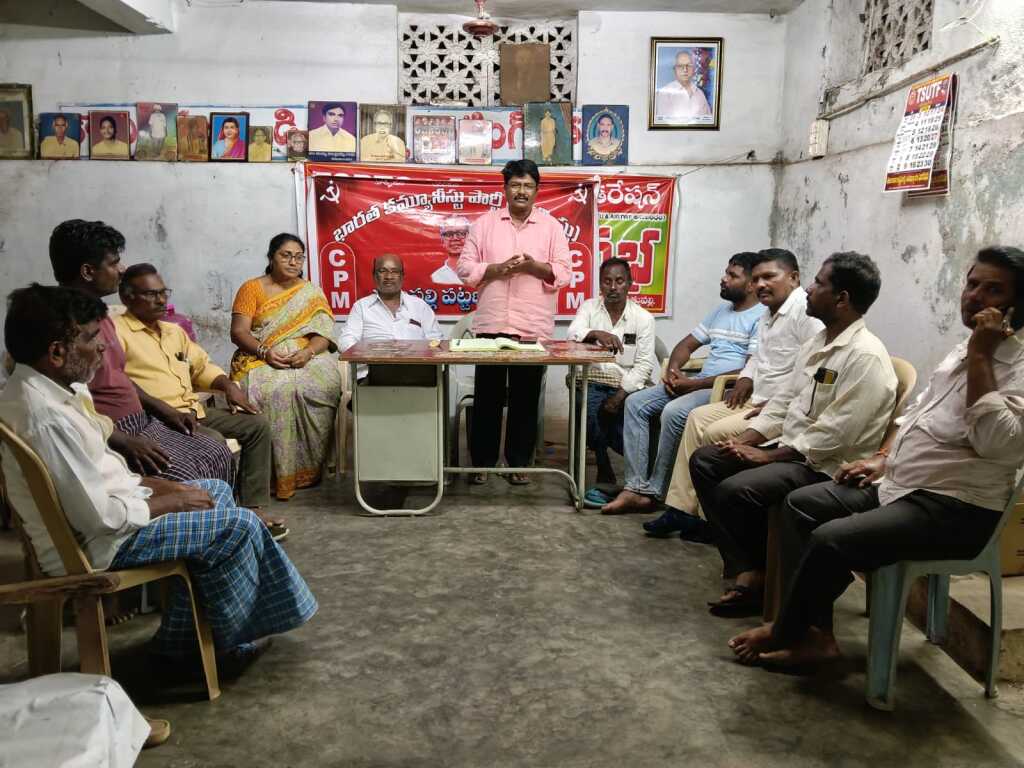 రైతులను నిలువు దోపిడి చేస్తున్న పట్టించుకోని ప్రభుత్వం