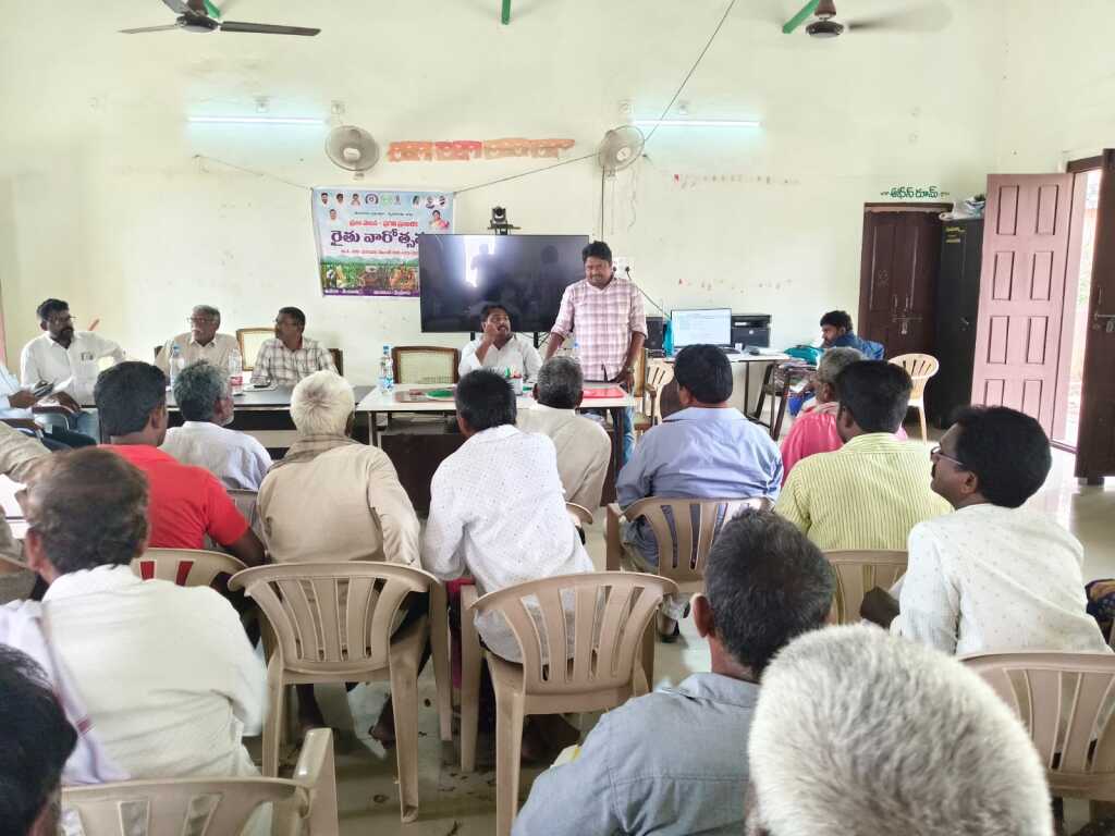పంట వ్యర్థాల కాల్చివేతతో నేల సారానికి ముప్పు