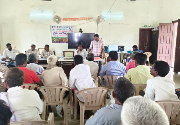 పంట వ్యర్థాల కాల్చివేతతో నేల సారానికి ముప్పు