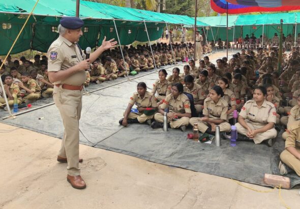 సాయిస్ఫూర్తిలో సైబర్ నేరాలపై అవగాహన