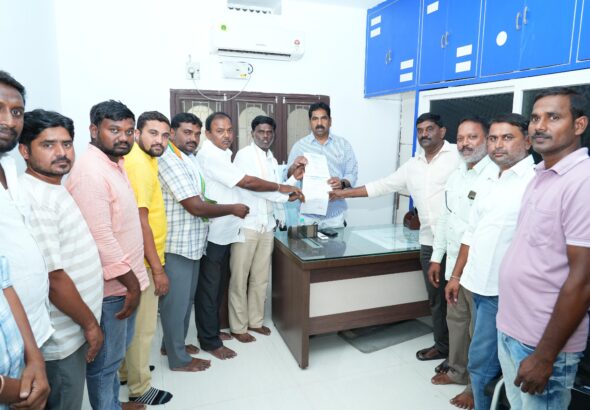 అన్నారం షరీఫ్ అభివృద్ధికి సహకరించండి