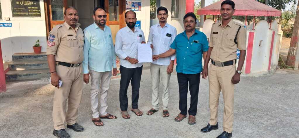బీఆర్ఎస్ సర్పంచ్‌ల ముందస్తు అరెస్ట్