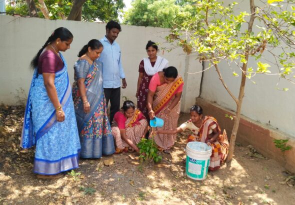 ఐసిడిఎస్ సూపర్వైజర్ సంధ్యారాణి.