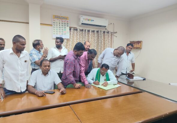 నూతన డైరెక్టర్ డైరెక్టర్ గొడుగు బిక్షపతి