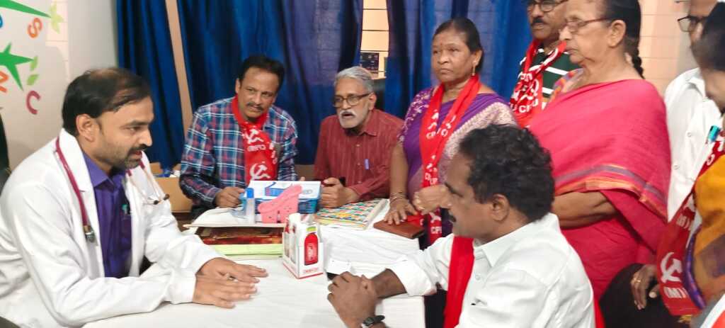 ఏరియా ఆసుపత్రిని ముఖ్యమంత్రి స్వయంగా సందర్శించాలి