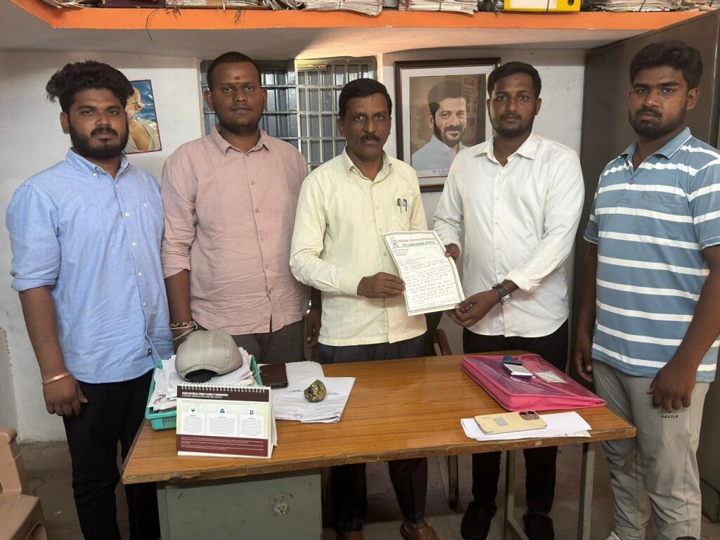 ఎంఈఓకు వినతిపత్రం అందజేసిన యూత్ కాంగ్రెస్ నాయకుడు షేక్ జానీ బాబా