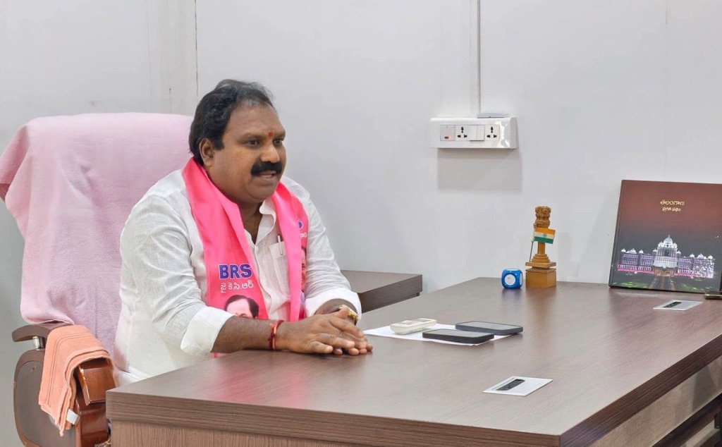 రైతు భరోసాపై మాజీ ఎమ్మెల్యే ఆరూరి ఫైర్