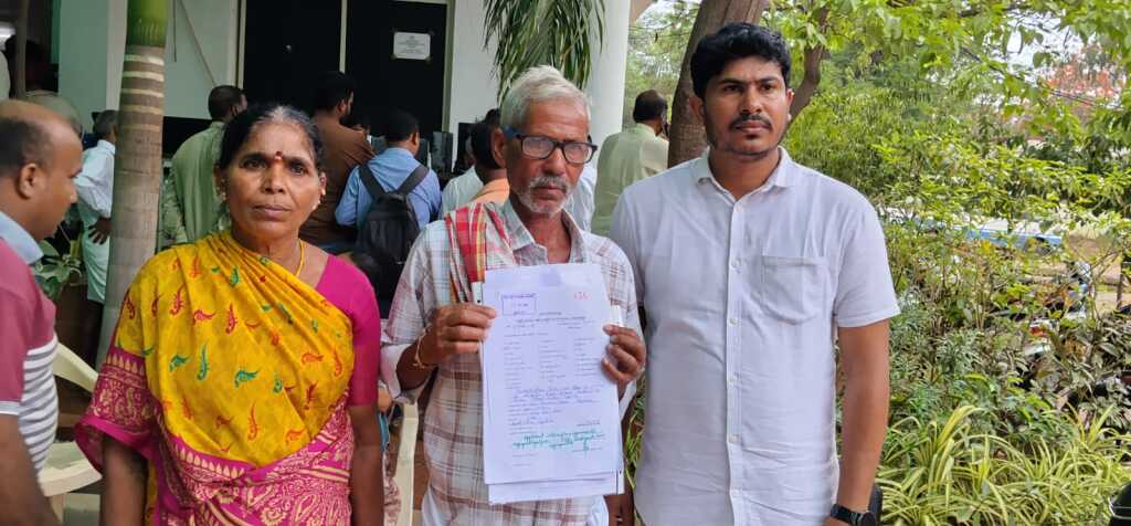 దౌలత్‌నగర్‌లో భూ కబ్జా ఆరోపణలు