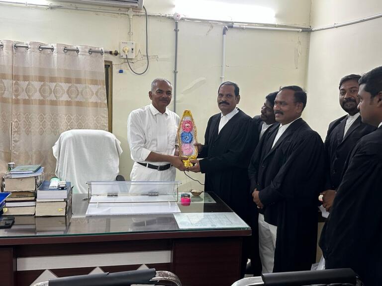 నూతన న్యాయమూర్తి జె.జీవన్ కుమార్‌కు ఘన స్వాగతం
