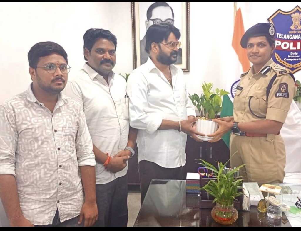 20 ఏళ్ల తర్వాత వరంగల్‌కు మహిళా పోలీస్ కమిషనర్