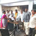 ఎస్ ఐ ఆర్ సవరణలో భాగంగా ఏర్పాటు చేసిన సహాయ కేంద్రాన్ని సందర్శించిన డాక్టర్ వన్నాల