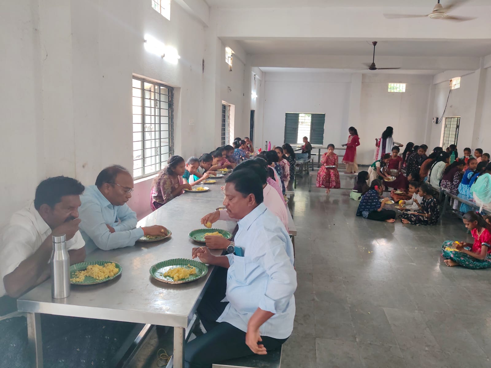 ప్రభుత్వ హాస్టళ్లలో విద్యార్థుల సంక్షేమంపై రాజీ లేదు