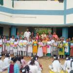 స్వెరోస్ ఆధ్వర్యంలో కస్తూర్బా పాఠశాలలో నోట్ బుక్స్ పంపిణీ