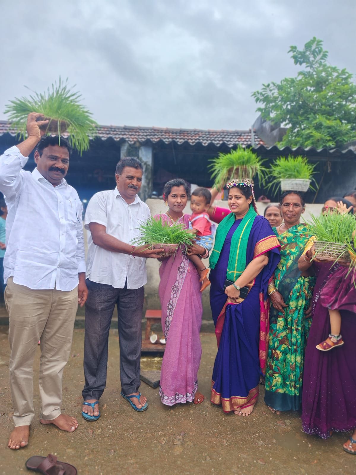 గిరిజనుల తీజ్ పండుగ