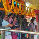 అమ్మవారిని దర్శించుకొని మొక్కలు చెల్లించుకొని ప్రత్యేక పూజలు నిర్వహించిన పాలకుర్తి మేజర్ గ్రామ పంచాయతీ సర్పంచ్ దంపతులు!