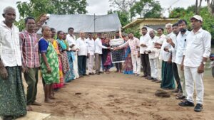 చెరుపల్లిలో స్మార్ట్ రేషన్ కార్డుల పంపిణీ