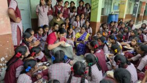 విద్యార్థులకు కనీస సౌకర్యాలు కల్పించలేని కాంగ్రెస్ ప్రభుత్వం