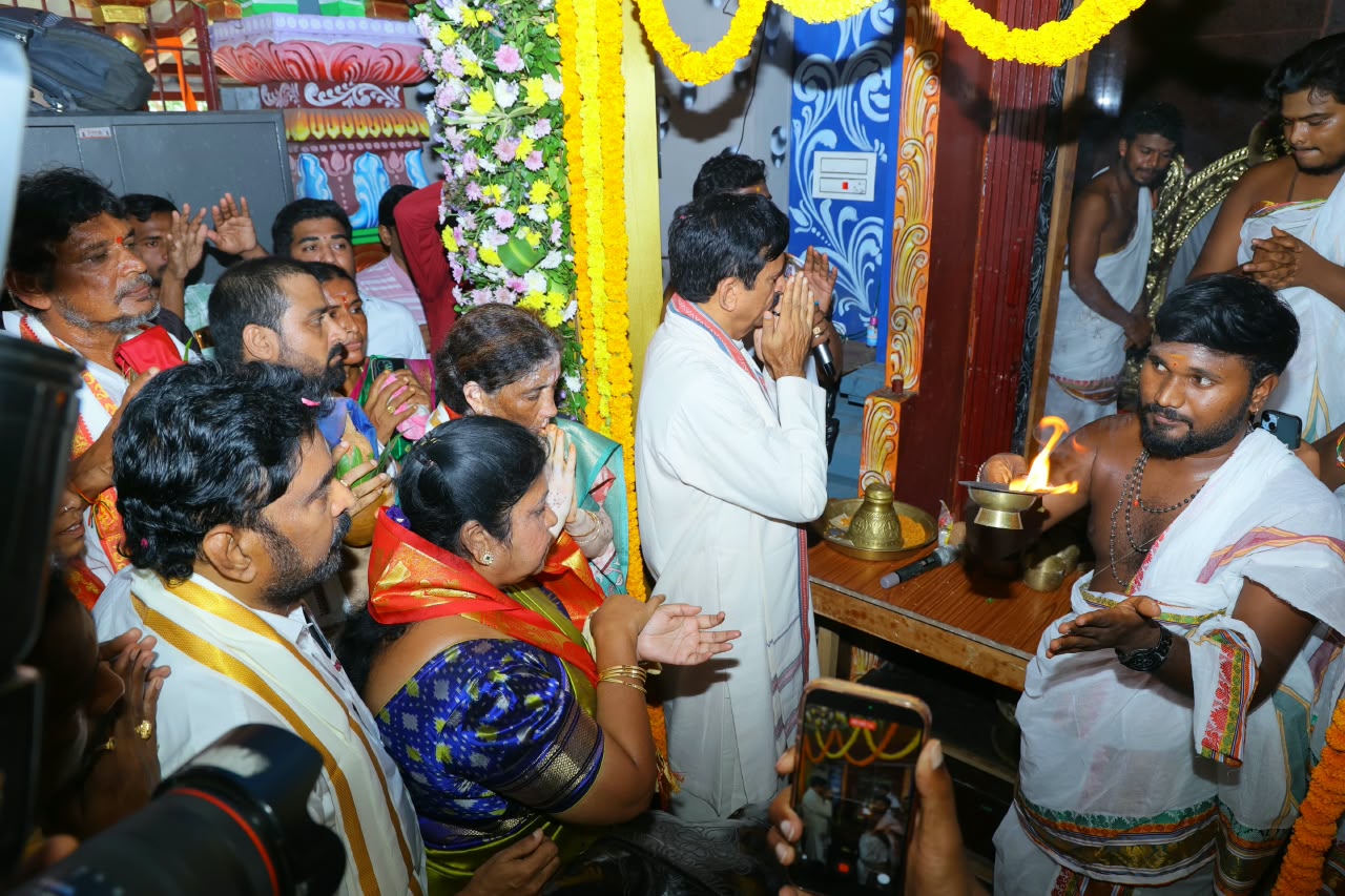 ,ఎమ్మెల్యే మట్టా ప్రత్యేక పూజలు