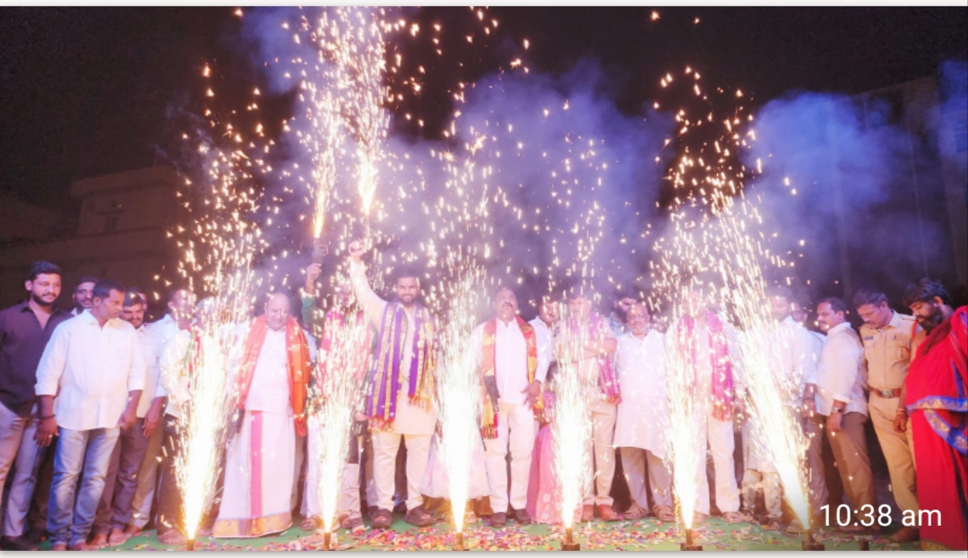 కార్యక్రమంలో పాల్గొన్న... కార్పొరేటర్ రాగం నాగేందర్ యాదవ్